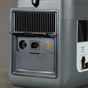 Портативная электростанция FUBAG AS 2400i (аккумулятор LiFePO4) в Кургане фото