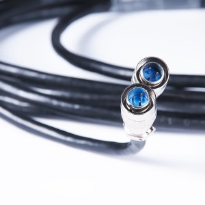 Кабель управления FUBAG с двумя разъемами 3 PIN (папа) для пульта  ДУ 41113. в Кургане фото